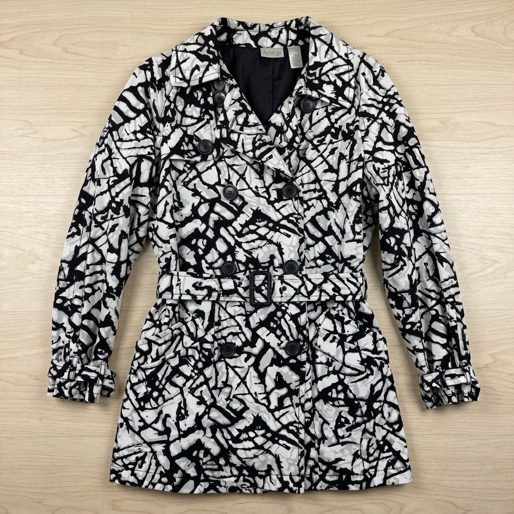Zenergy by Chico's Trench Coat Womens‎ Medium Black White Abstract Belted Jacket